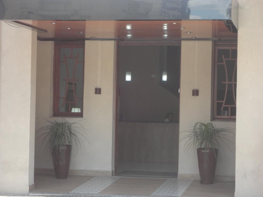 Grande Hotel Aracatuba Bagian luar foto
